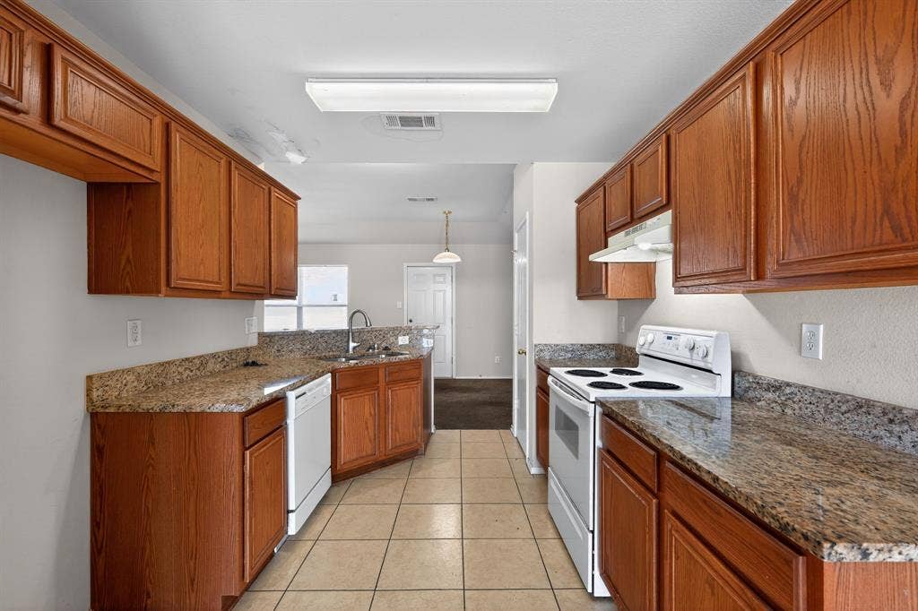 1715 Reynolds Street, Lancaster, TX 75134 1715 Reynolds Street, Lancaster, TX 75134