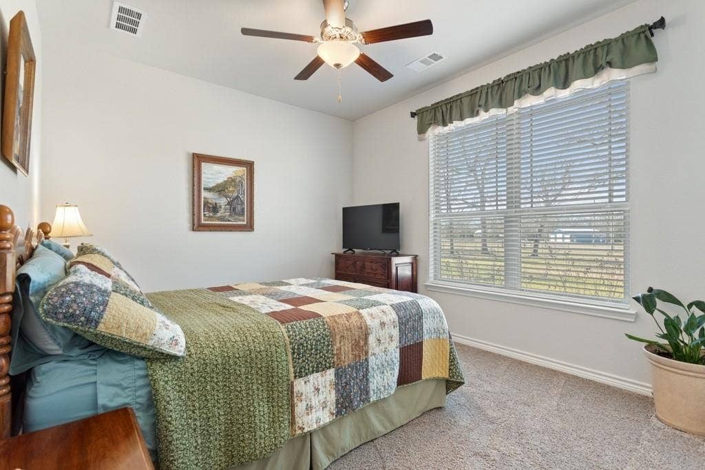 10273 Private Road 5211, Malakoff, TX 75148 10273 Private Road 5211, Malakoff, TX 75148