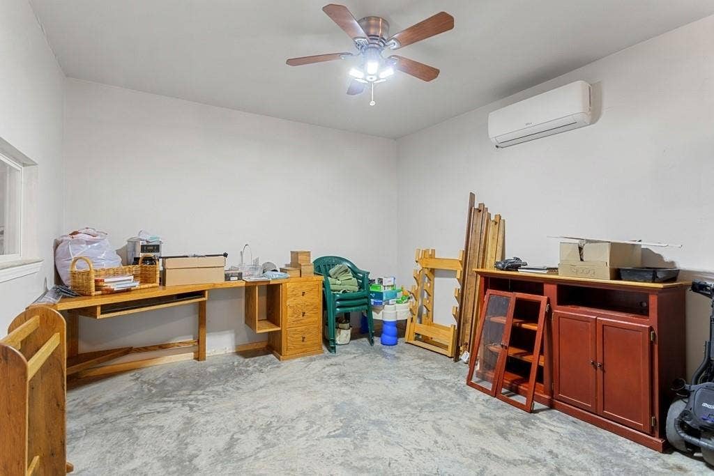 10273 Private Road 5211, Malakoff, TX 75148 10273 Private Road 5211, Malakoff, TX 75148