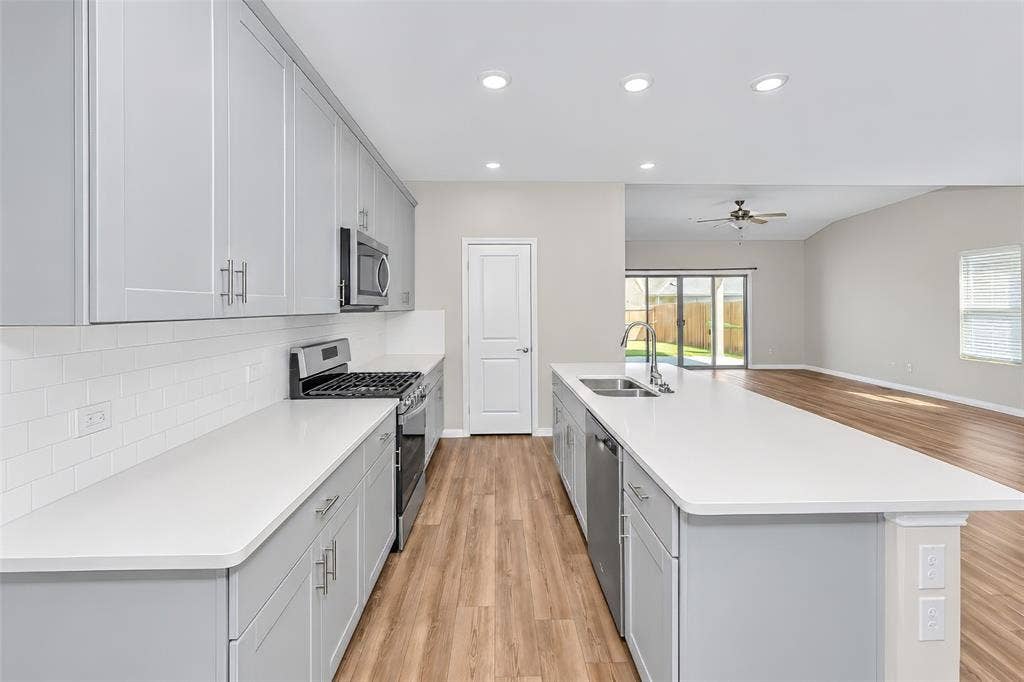 2148 Bellatrix Drive, Haslet, TX 76052