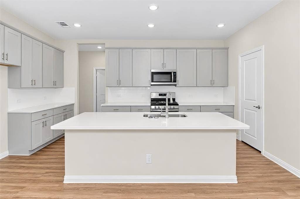 2148 Bellatrix Drive, Haslet, TX 76052