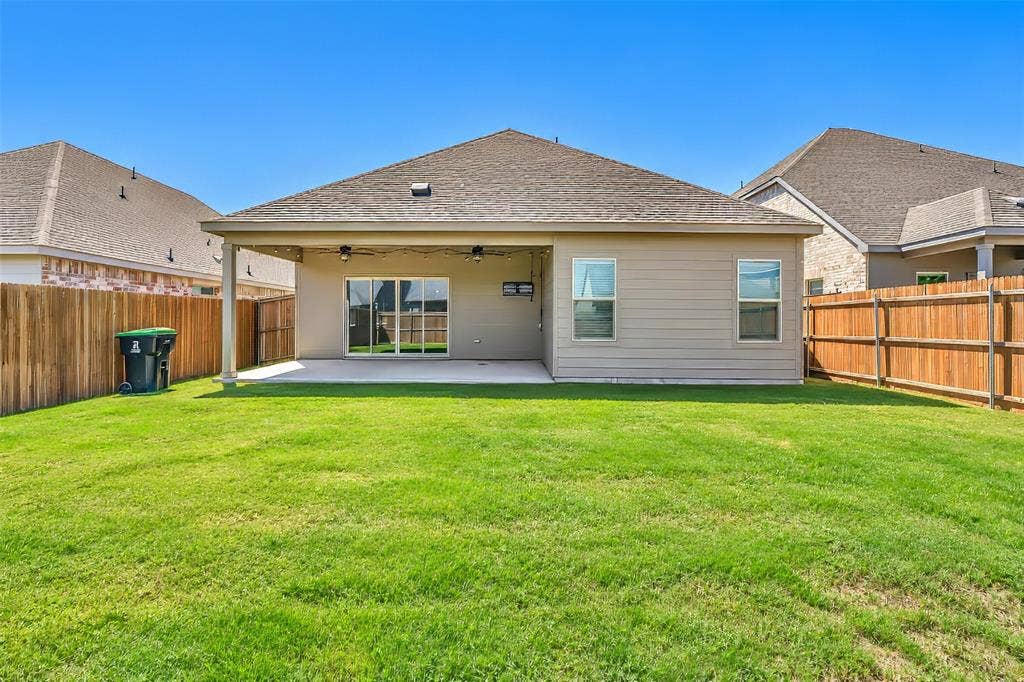 2148 Bellatrix Drive, Haslet, TX 76052