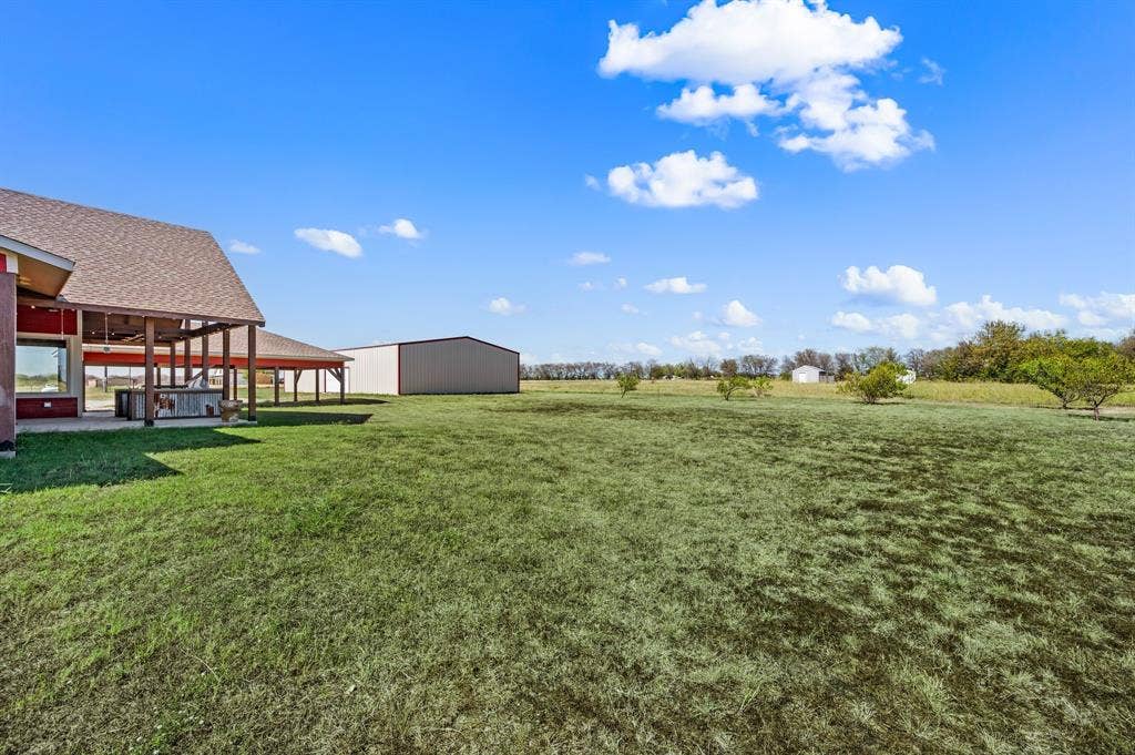168 Hawk Ridge Road, Decatur, TX 76234