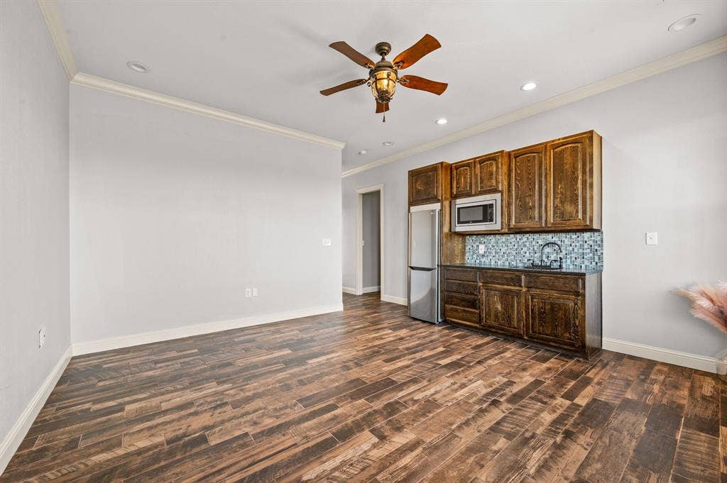 168 Hawk Ridge Road, Decatur, TX 76234