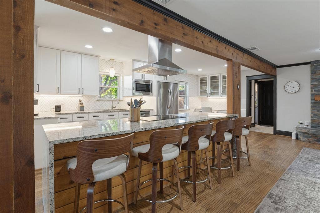 10355 Carry Back Circle, Dallas, TX 75229