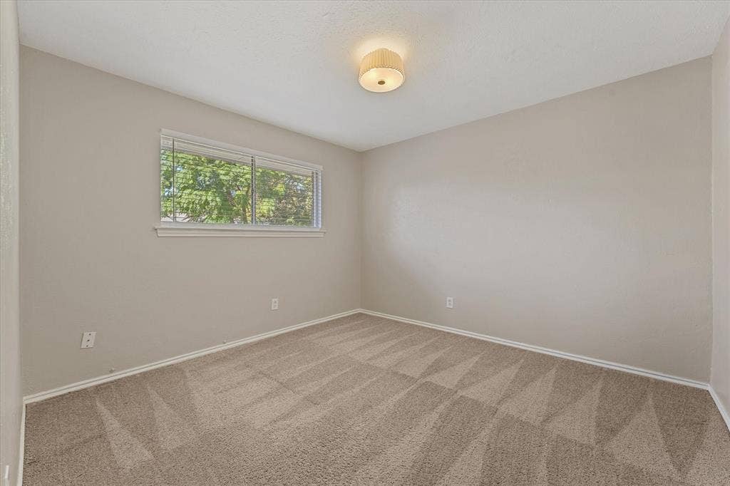 2629 Kimberly Court, Plano, TX 75075 2629 Kimberly Court, Plano, TX 75075