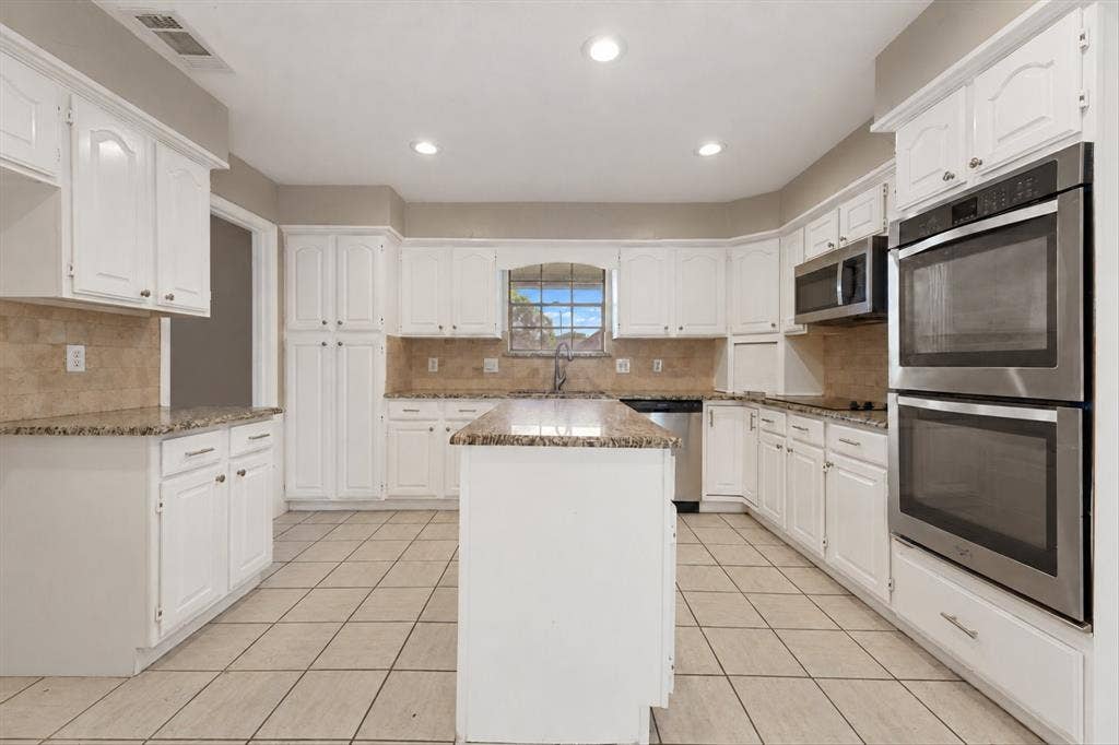 2629 Kimberly Court, Plano, TX 75075 2629 Kimberly Court, Plano, TX 75075