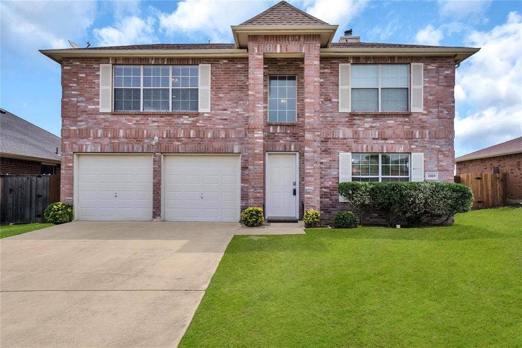 2009 Songbird Drive, Forney, TX 75126 2009 Songbird Drive, Forney, TX 75126