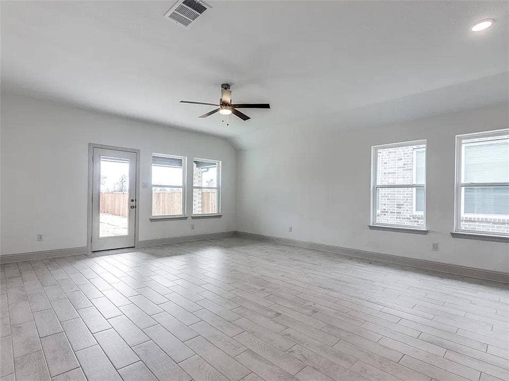 605 Parrino Parkway, Princeton, TX 75407 605 Parrino Parkway, Princeton, TX 75407