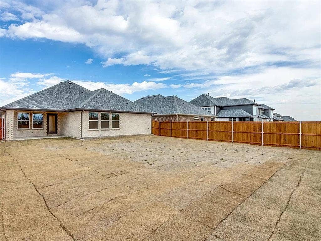 605 Parrino Parkway, Princeton, TX 75407 605 Parrino Parkway, Princeton, TX 75407