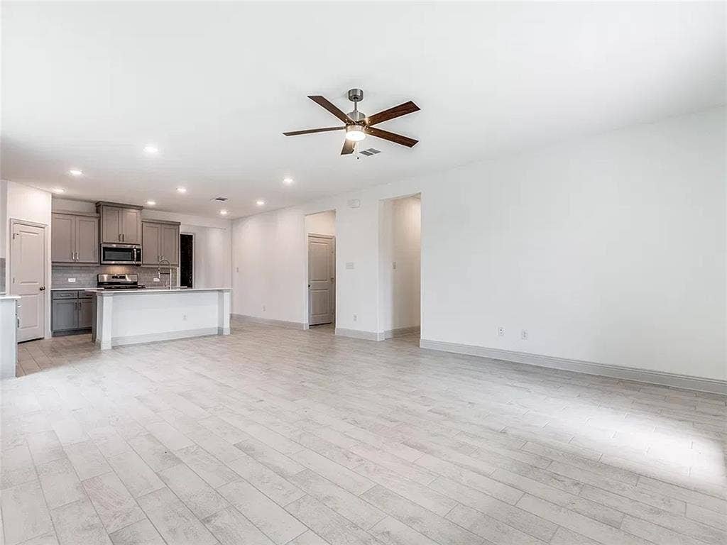 605 Parrino Parkway, Princeton, TX 75407 605 Parrino Parkway, Princeton, TX 75407