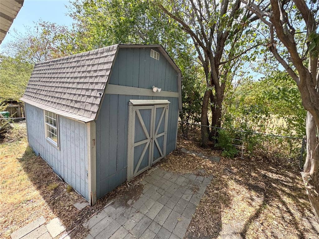 311 Gibson Street, Mesquite, TX 75149 311 Gibson Street, Mesquite, TX 75149
