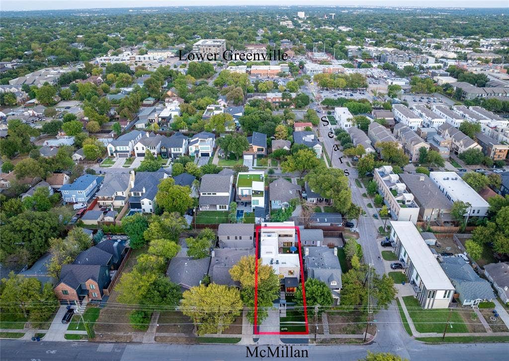 2010 Mcmillan Avenue, Dallas, TX 75206 Walkable neighborhood. Close-in Urban living at its best.