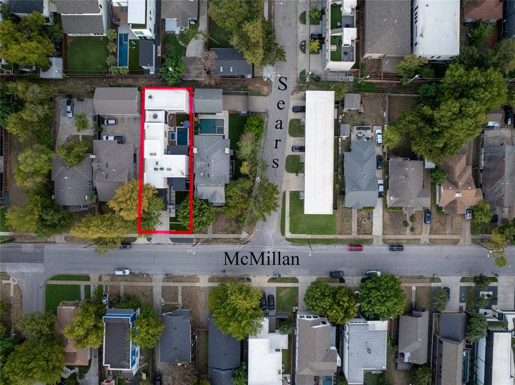 2010 Mcmillan Avenue, Dallas, TX 75206 Location, location, location.
