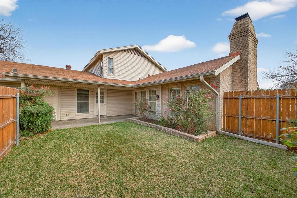 2801 Vancouver Street, Irving, TX 75062