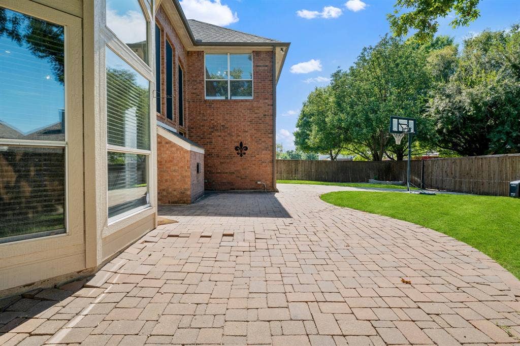 8301 Bartley Circle, Plano, TX 75025