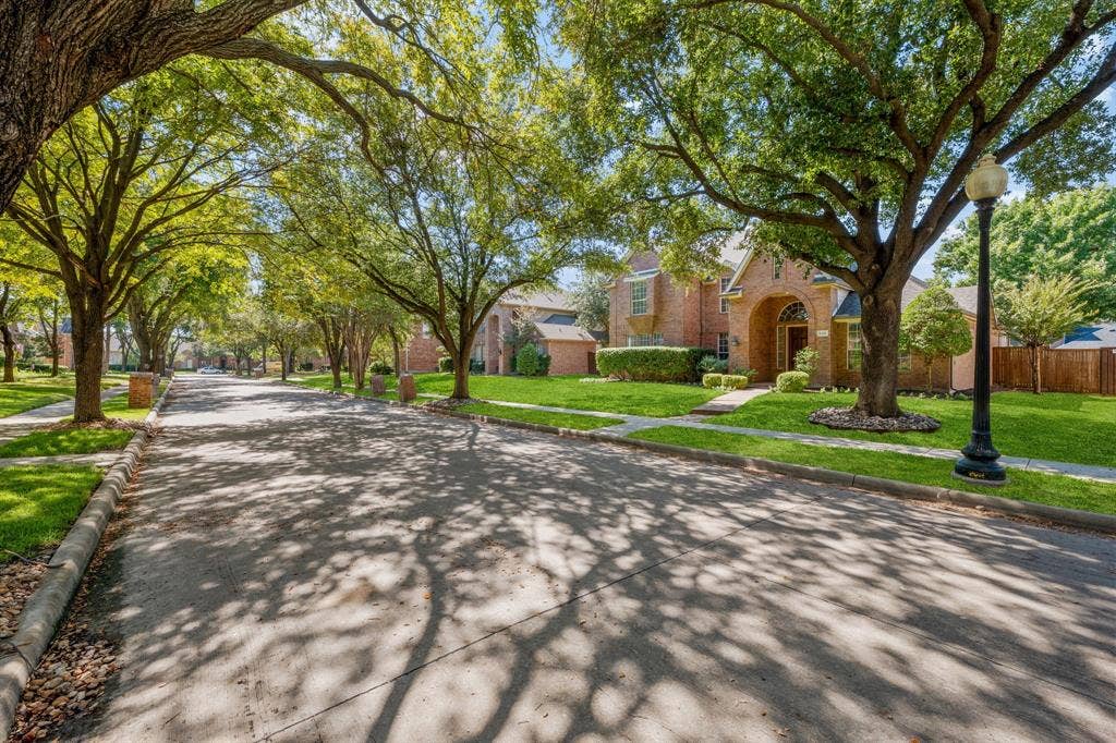 8301 Bartley Circle, Plano, TX 75025
