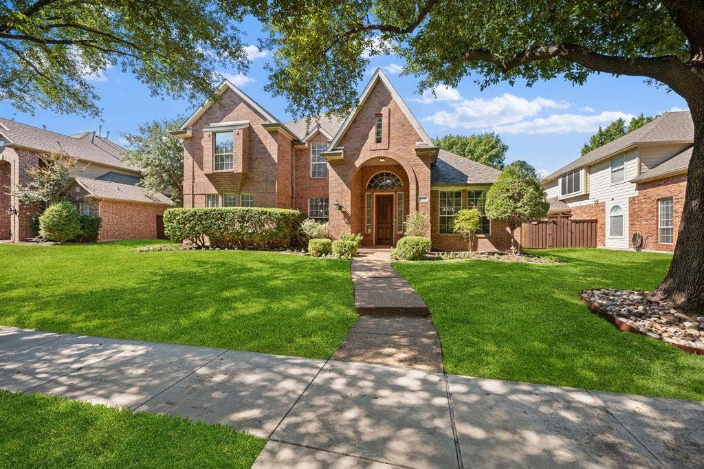 Welcome to 8301 Bartley Circle!