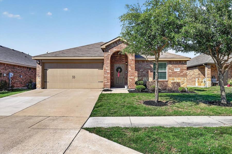 Property photo for 1049 Sewell Drive, Fate, TX