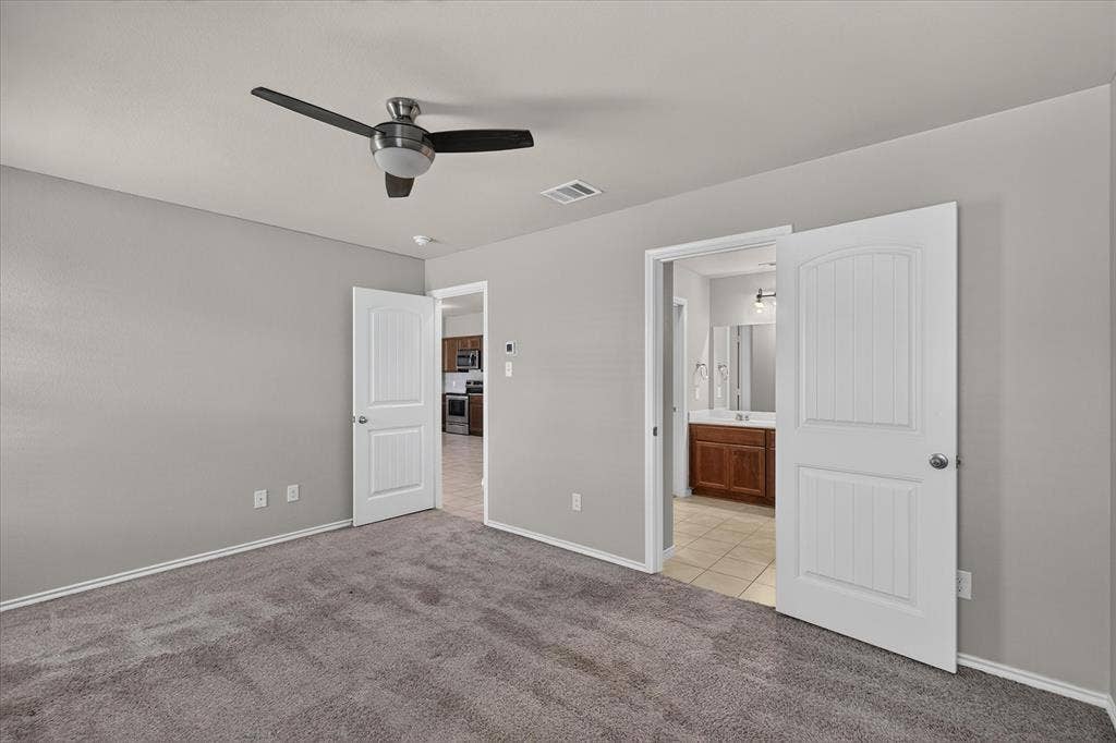 1049 Sewell Drive, Fate, TX 75189 1049 Sewell Drive, Fate, TX 75189