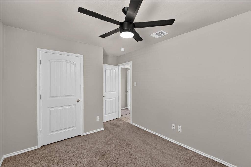 1049 Sewell Drive, Fate, TX 75189 1049 Sewell Drive, Fate, TX 75189