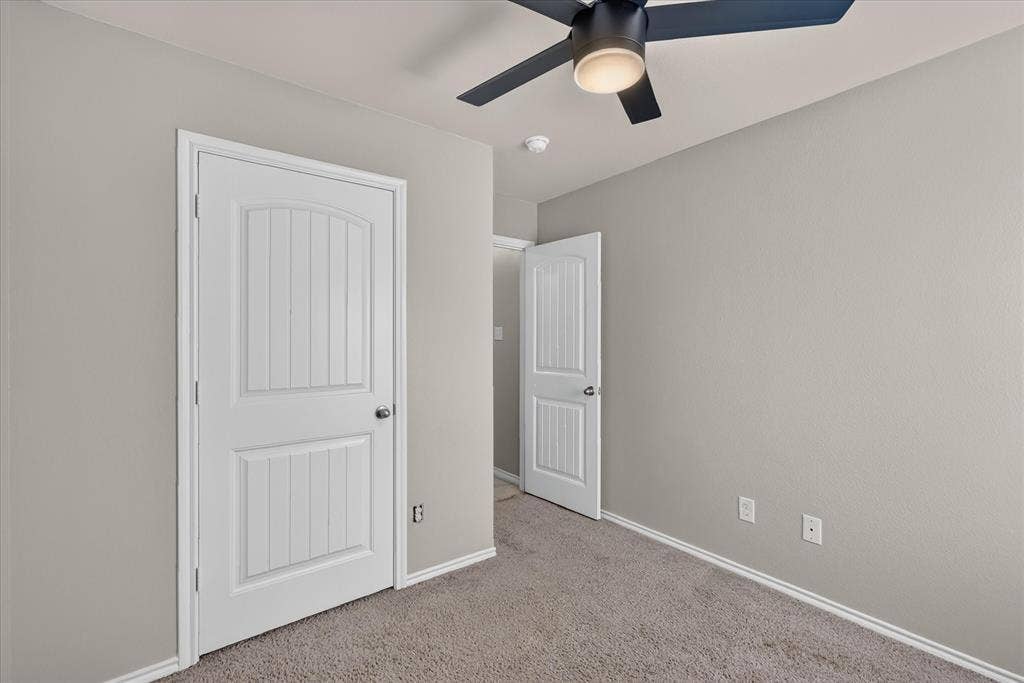 1049 Sewell Drive, Fate, TX 75189 1049 Sewell Drive, Fate, TX 75189