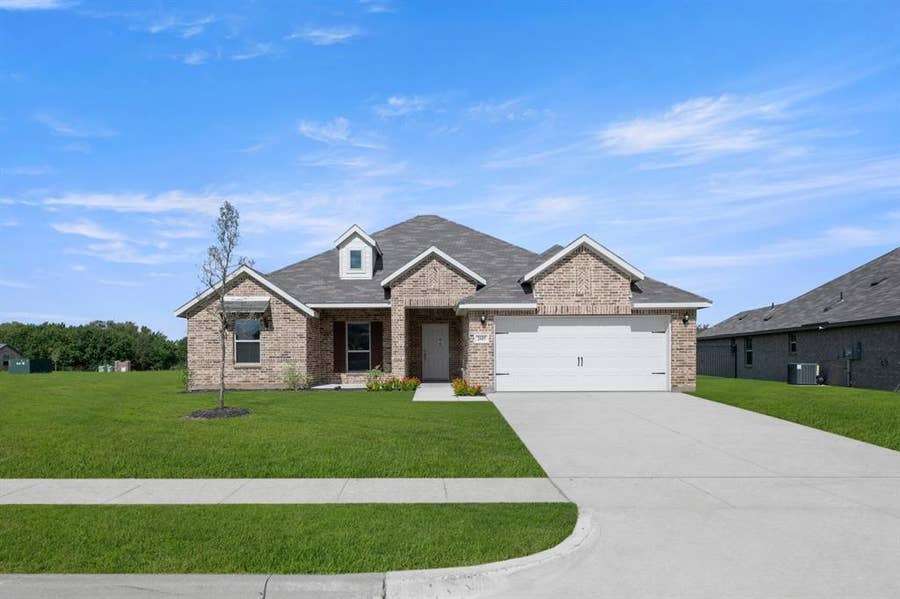 Property photo for 2605 River Bank Drive, Burleson, TX
