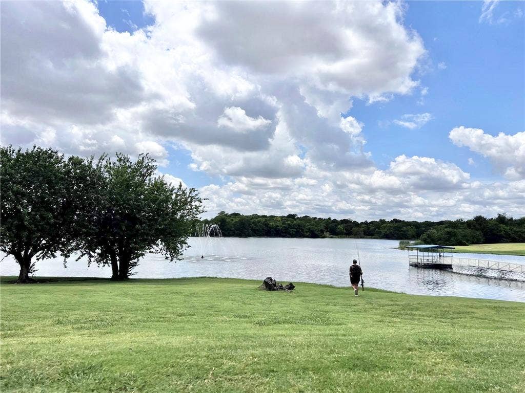 5204 Bear Valley Drive, McKinney, TX 75071 5204 Bear Valley Drive, McKinney, TX 75071