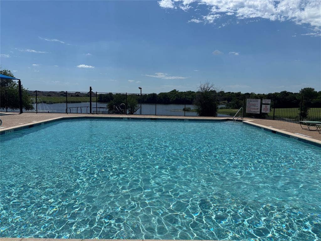 5204 Bear Valley Drive, McKinney, TX 75071 5204 Bear Valley Drive, McKinney, TX 75071