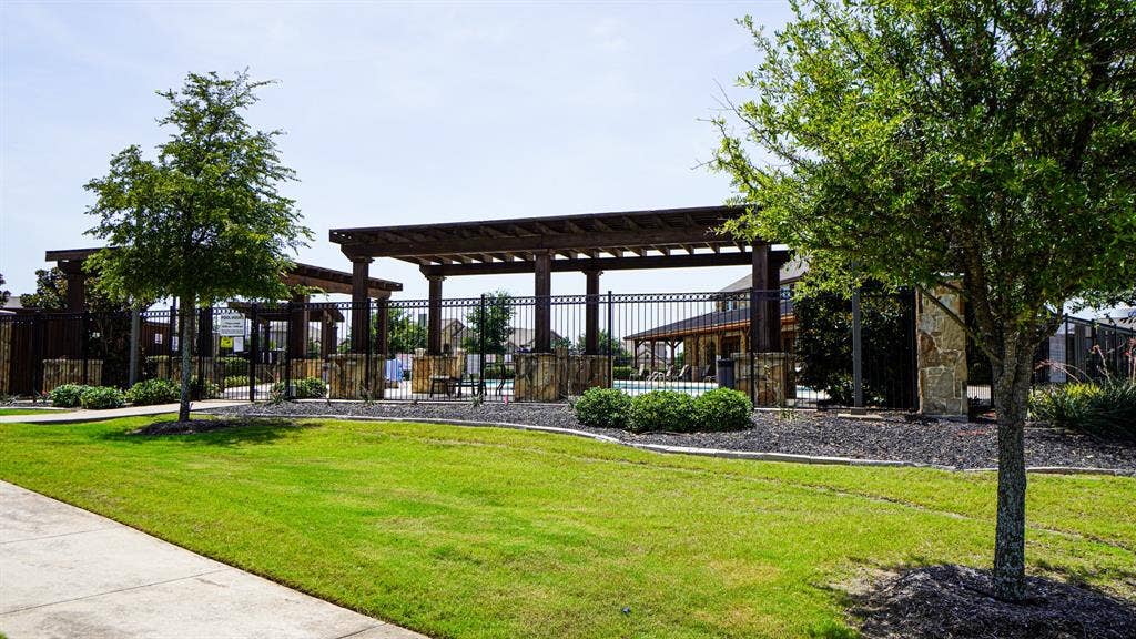 239 Oxford Drive, Fate, TX 75189 239 Oxford Drive, Fate, TX 75189