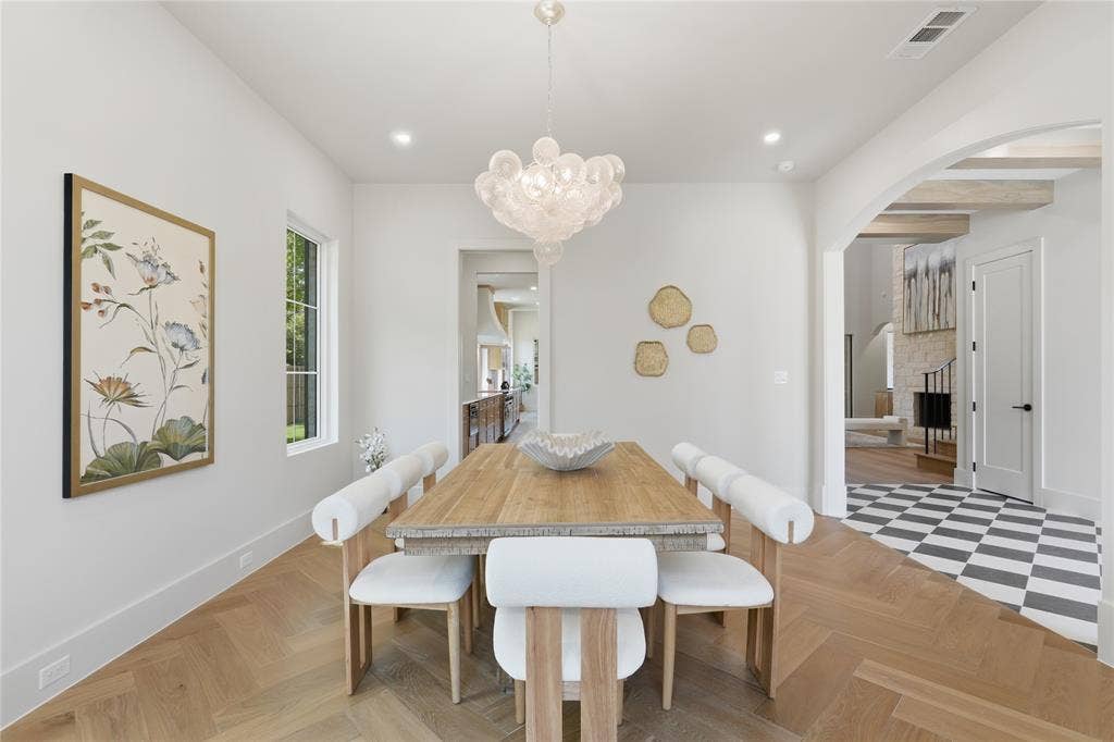 10921 Beauty Drive, Dallas, TX 75229 10921 Beauty Drive, Dallas, TX 75229
