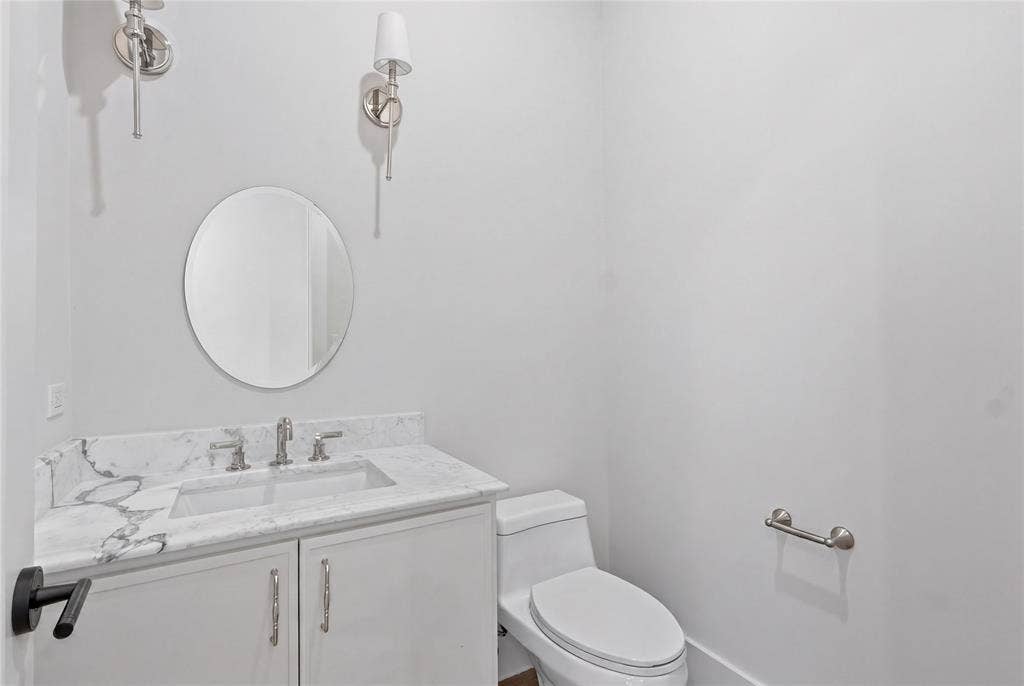 10921 Beauty Drive, Dallas, TX 75229 10921 Beauty Drive, Dallas, TX 75229