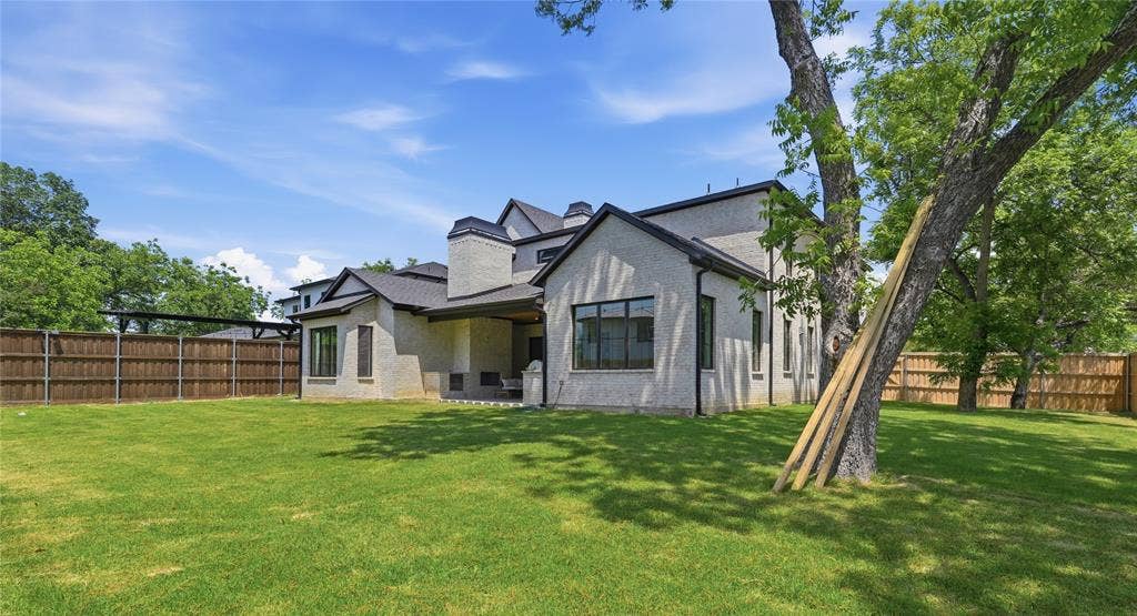 10921 Beauty Drive, Dallas, TX 75229 10921 Beauty Drive, Dallas, TX 75229