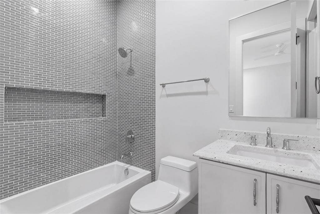 10921 Beauty Drive, Dallas, TX 75229 10921 Beauty Drive, Dallas, TX 75229