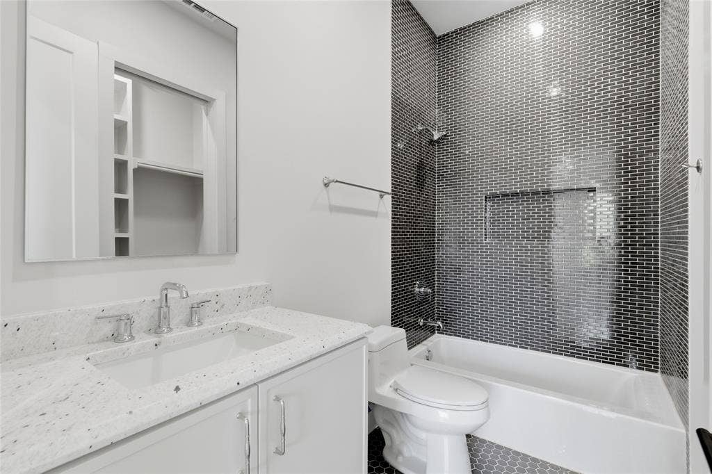 10921 Beauty Drive, Dallas, TX 75229 10921 Beauty Drive, Dallas, TX 75229