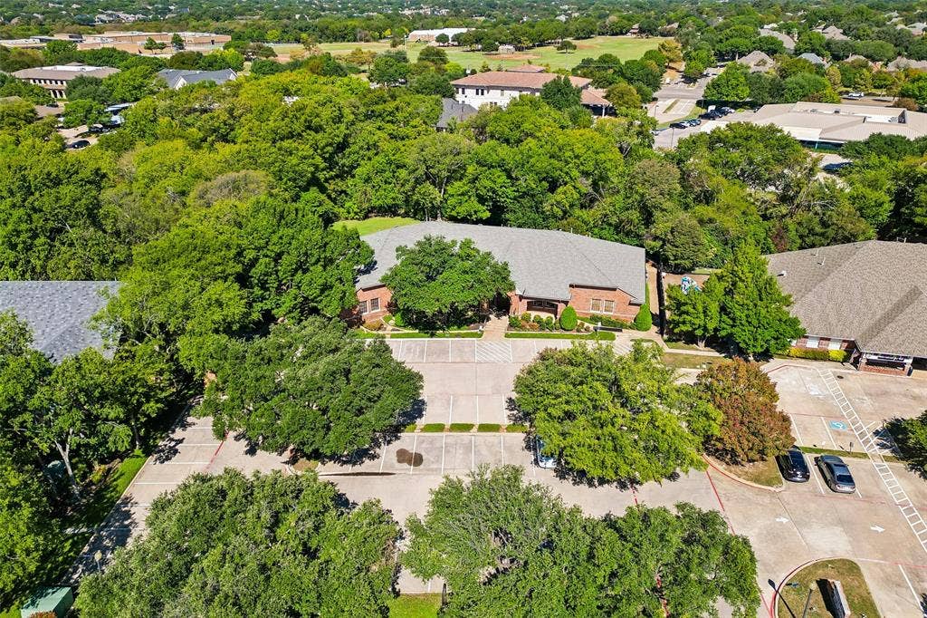 5225 Village Creek Drive, #300, Plano, TX 75093 5225 Village Creek Drive, #300, Plano, TX 75093