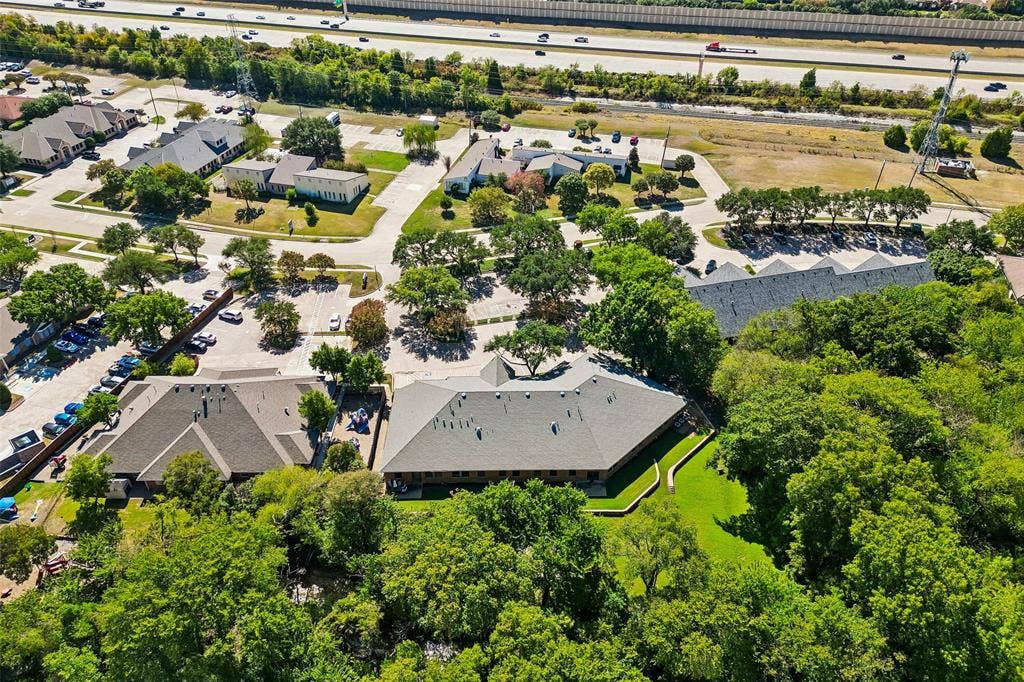 5225 Village Creek Drive, #300, Plano, TX 75093 5225 Village Creek Drive, #300, Plano, TX 75093