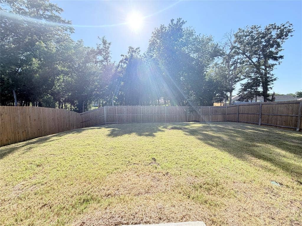1717 Round House Lane, Dallas, TX 75253 1717 Round House Lane, Dallas, TX 75253