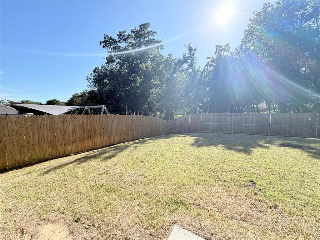 1717 Round House Lane, Dallas, TX 75253 1717 Round House Lane, Dallas, TX 75253