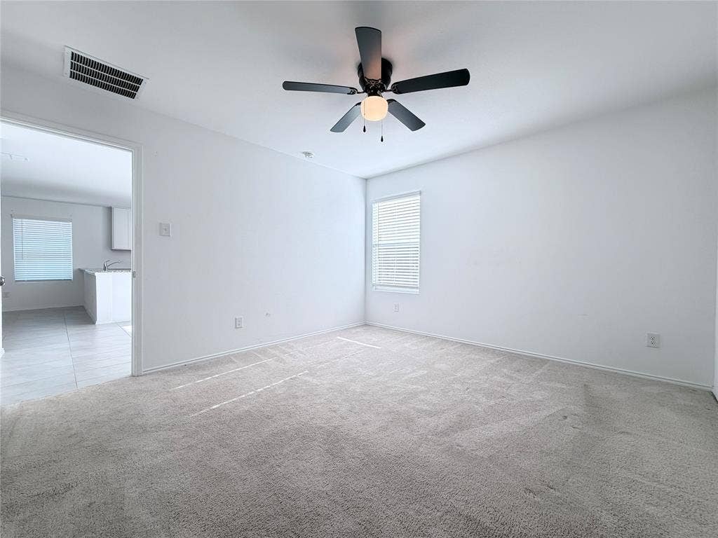 1717 Round House Lane, Dallas, TX 75253 1717 Round House Lane, Dallas, TX 75253