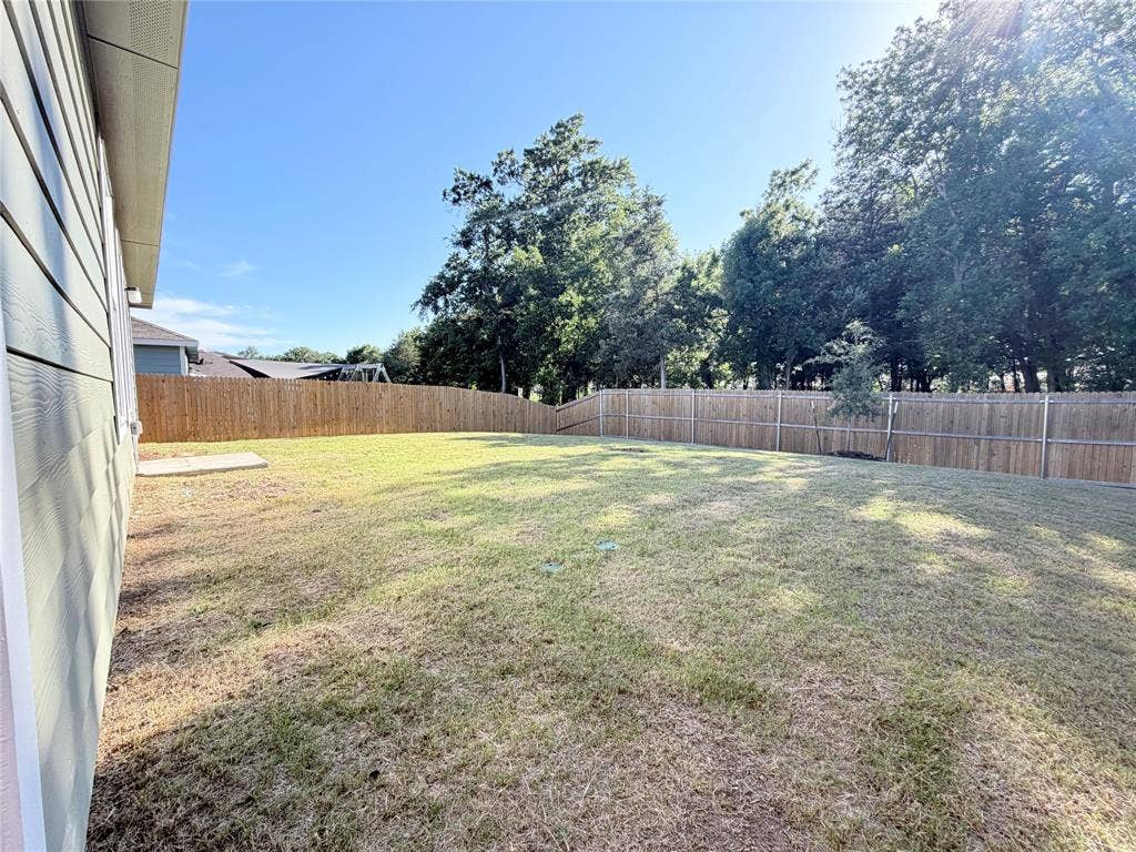 1717 Round House Lane, Dallas, TX 75253 1717 Round House Lane, Dallas, TX 75253