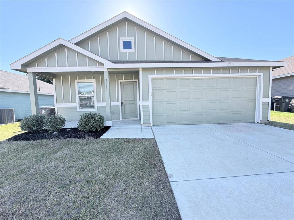 1717 Round House Lane, Dallas, TX 75253 1717 Round House Lane, Dallas, TX 75253