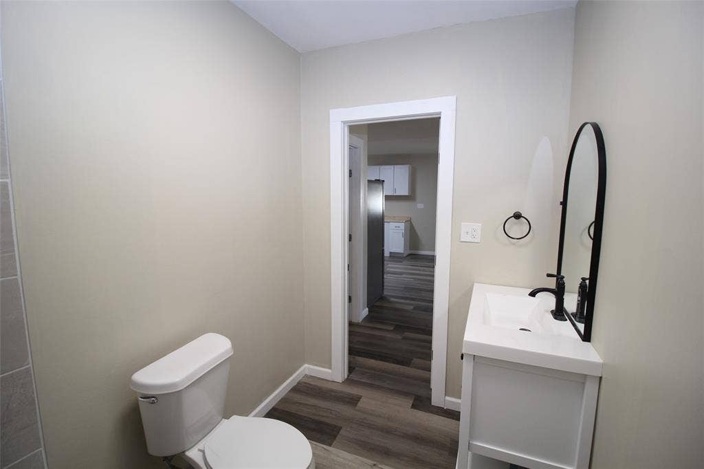 231 N 5th Avenue, Munday, TX 76371