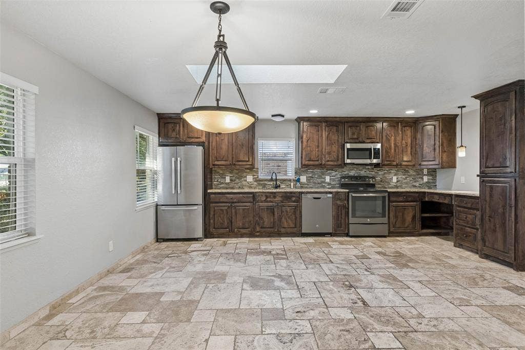 921 Harvest Glen Drive, Plano, TX 75023