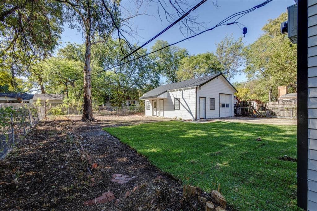 308 W Avenue F, Garland, TX 75040