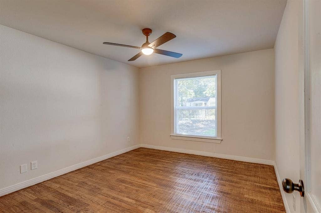308 W Avenue F, Garland, TX 75040
