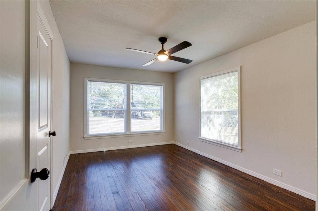 308 W Avenue F, Garland, TX 75040