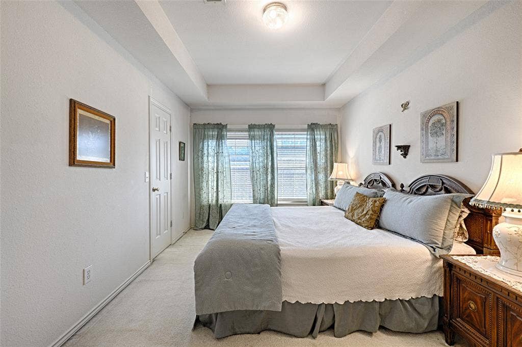 6633 Wickliff Trail, Plano, TX 75023 6633 Wickliff Trail, Plano, TX 75023