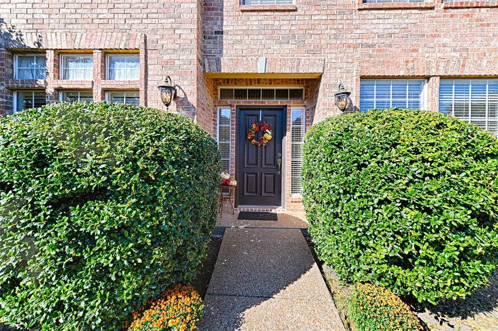 6633 Wickliff Trail, Plano, TX 75023 6633 Wickliff Trail, Plano, TX 75023