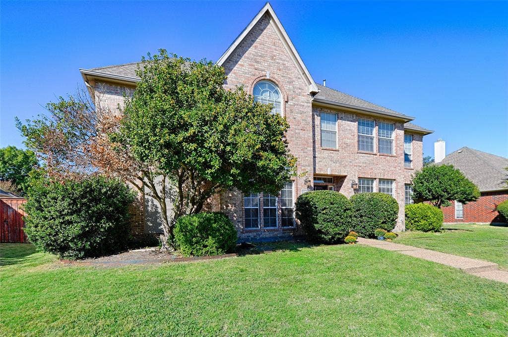 6633 Wickliff Trail, Plano, TX 75023 6633 Wickliff Trail, Plano, TX 75023